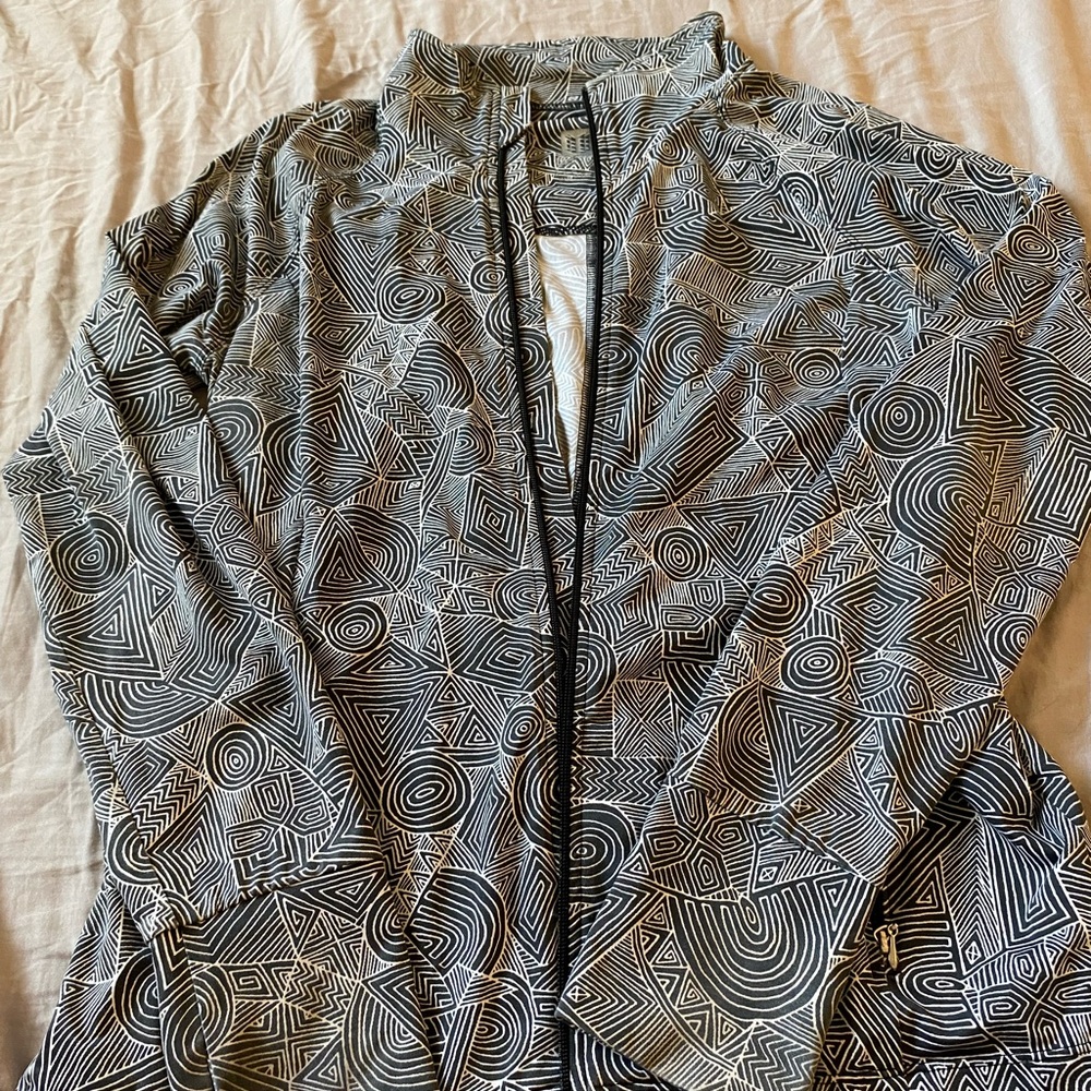 EleVen by Venus Williams Black and White Geometric Jacket